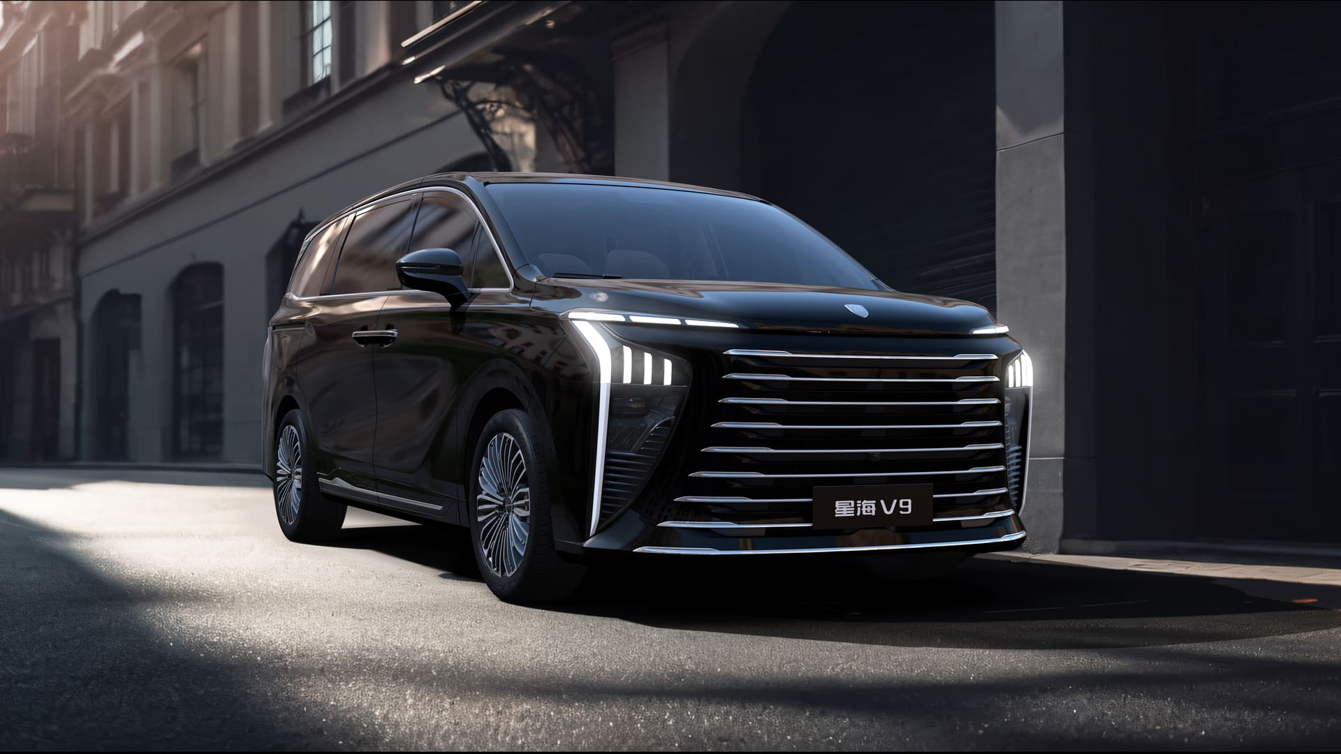 V9 PHEV – fotografija 5